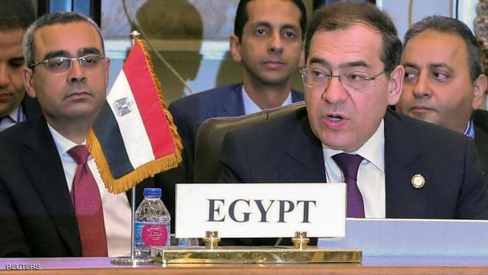 مصر.. 9 اتفاقات للتنقيب عن النفط