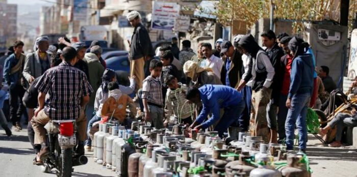 جرعة سعرية جديدة لميليشيا الحوثي على مادة الغاز المنزلي