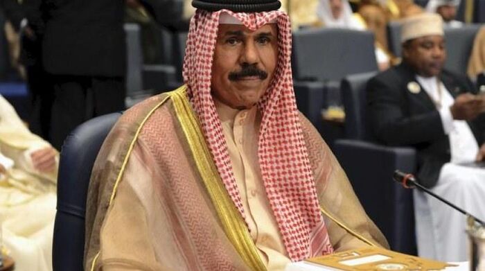 أمير الكويت يشكر خادم الحرمين على ما بذلته السعودية لحل الخلاف الخليجي