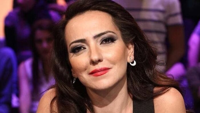 الفنانة السورية أمل عرفة تعلن إصابتها بفيروس كورونا