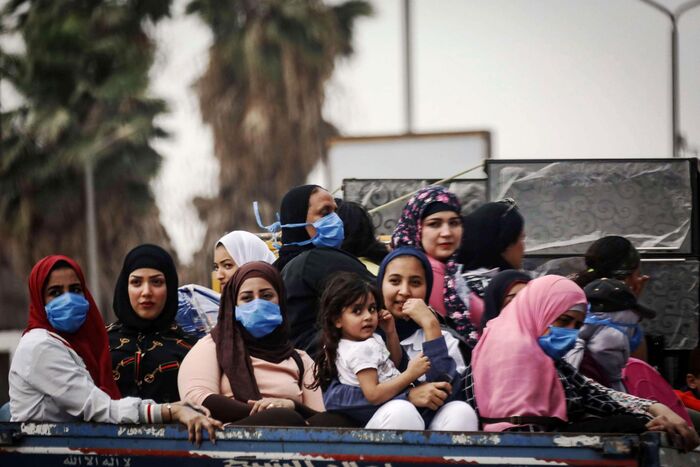 مصر تكسر الرقم القياسي بتسجيل 1289 إصابة جديدة بكورونا