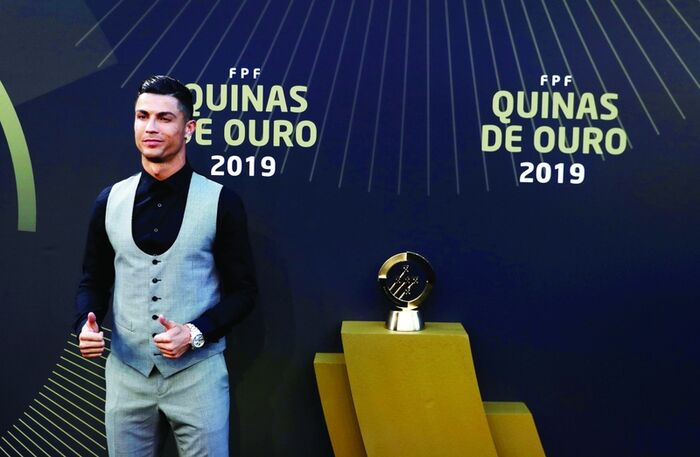 رونالدو أفضل لاعب عام 2019