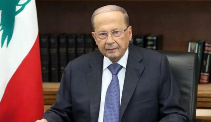 الرئيس اللبناني يؤكد استمراره في منصبه متحملاً كل مسؤولياته الدستورية