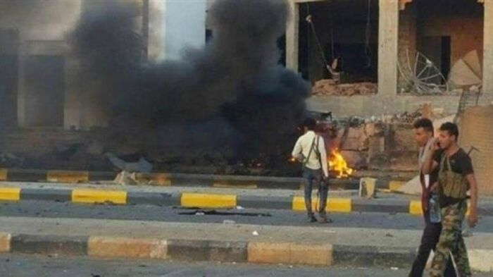 مصادر: نجاة مدير أمن محافظة لحج من محاولة اغتيال إثر استهداف موكبه بسيارة مفخخة