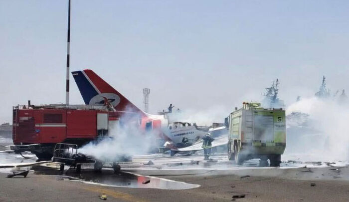الجيش الإسرائيلي ينفذ غارات جوية على مطار صنعاء ويدمر آخر طائرة للحوثيين