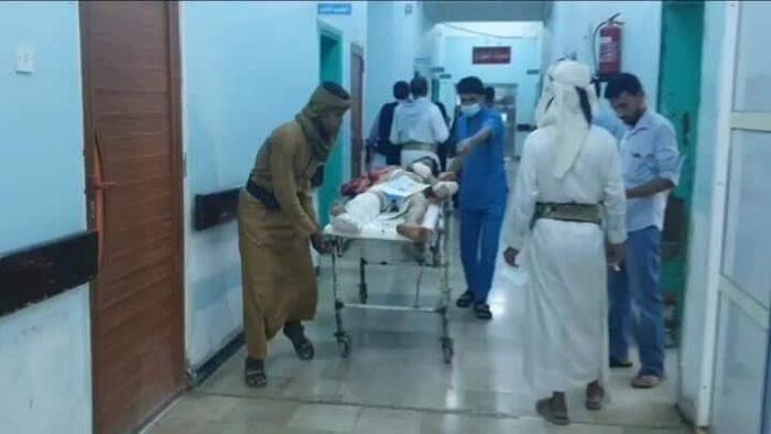 صاروخ حوثي يقتل طفلا يمنيًا ويصيب 5 آخرين