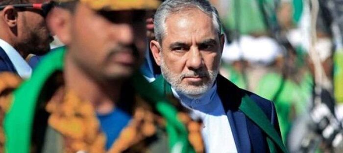 الحاكم العسكري الإيراني في صنعاء يتهم أمريكا بهذا الأمر