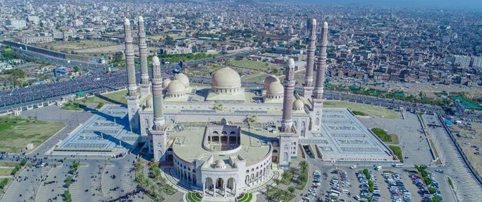 الحوثيون يطالبون سكان صنعاء بعزل أنفسهم ويرفضون الكشف عن الحقيقة