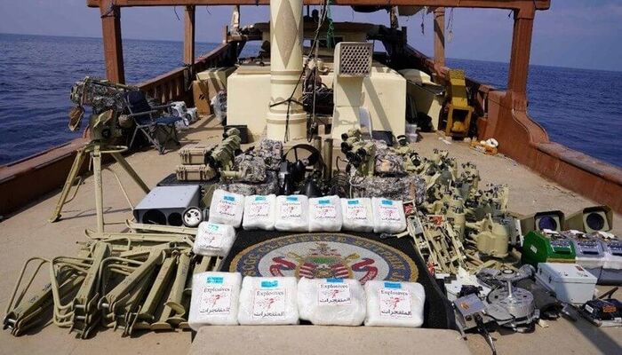 القيادة المركزية الأمريكية تكشف عن ضبط شحنة أسلحة إيرانية في طريقها للحوثيين
