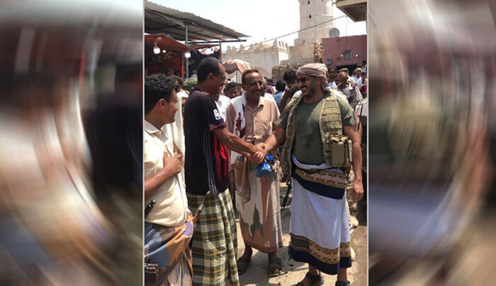 طارق صالح يدعو للتعاون في خدمة استقرار المناطق المحررة من الكهنوت (صور)