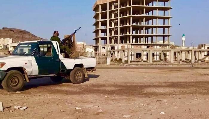 تنظيم القاعدة يشن هجوماً بمسيّرة إيرانية ويصيب ثلاثة جنود في أبين