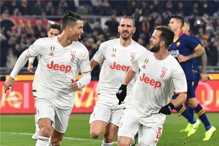 يوفنتوس يهزم لاتسيو ويبتعد بصدارة الدوري الإيطالي