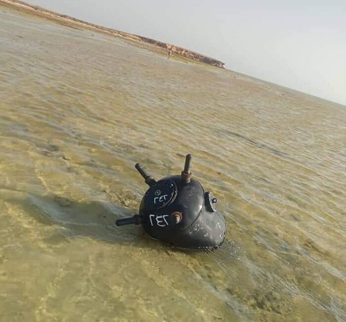 التحالف يعلن تدمير لغمًا بحريًا زرعته مليشيا الحوثي جنوبي البحر الأحمر