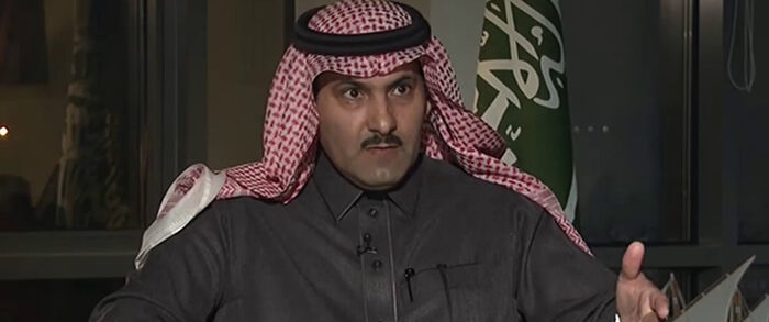 السفير السعودي في اليمن يسخر من الحوثي بعد أن شبه أخاه بالرسول