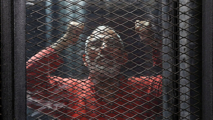 المؤبد لقيادات إخوانية في مصر بقضية «اقتحام قسم العقرب»
