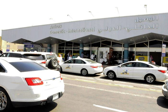 التحالف يعلن عن عمل إرهابي في مطار أبها.. والحوثيون يتبنوا العملية