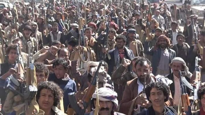وثائق تكشف إجبار اليمنيين من قبل الحوثيي على المظاهرات