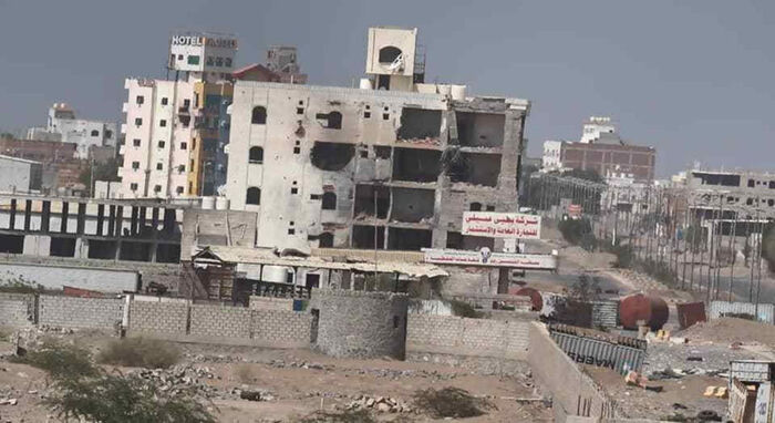 الحوثية تقصف الفازة في الحديدة